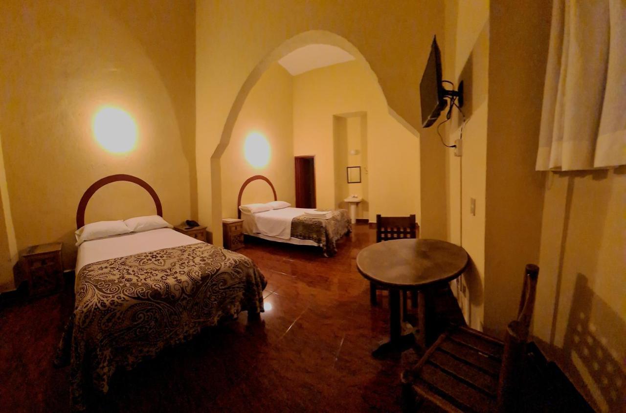 Hotel Centro Historico ปวยบลา ภายนอก รูปภาพ